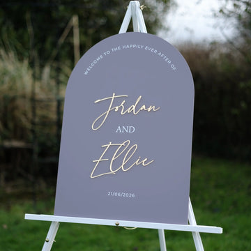 Acrylic Wedding Welcome Sign | 5 mm Sunboard with Gold Acrylic Names