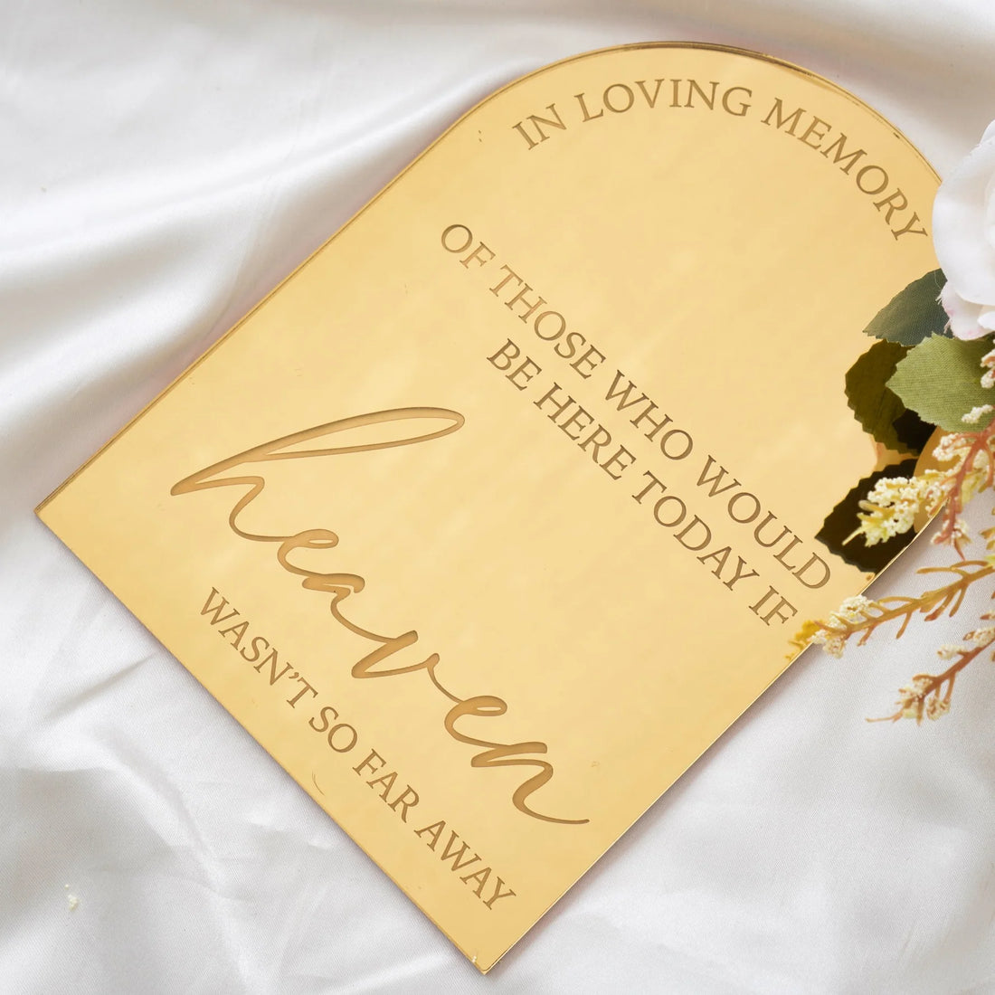 In Loving Memory Arch Wedding Sign with Stand by Nivaraprint