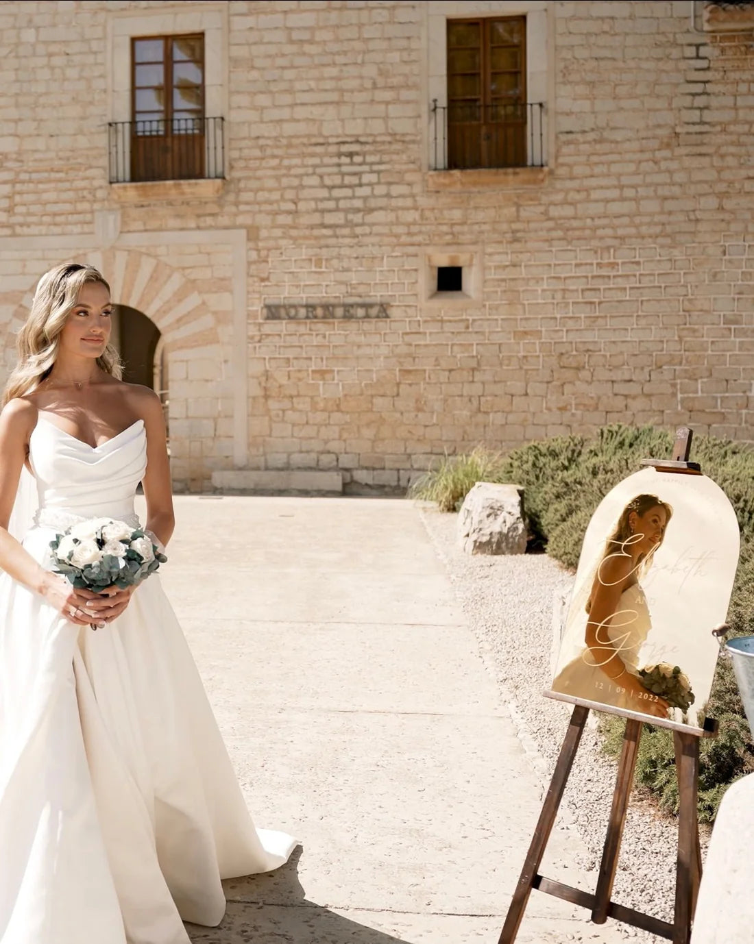 Personalised Acrylic Arch Wedding Sign | Mirror Acrylic Wedding Welcome Board